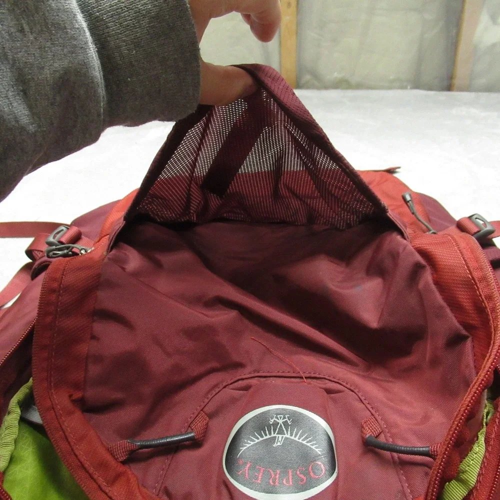Osprey‎ Nebula Backpack Unisex One Size Red Hiking Daypack Outdoor Travel Bag